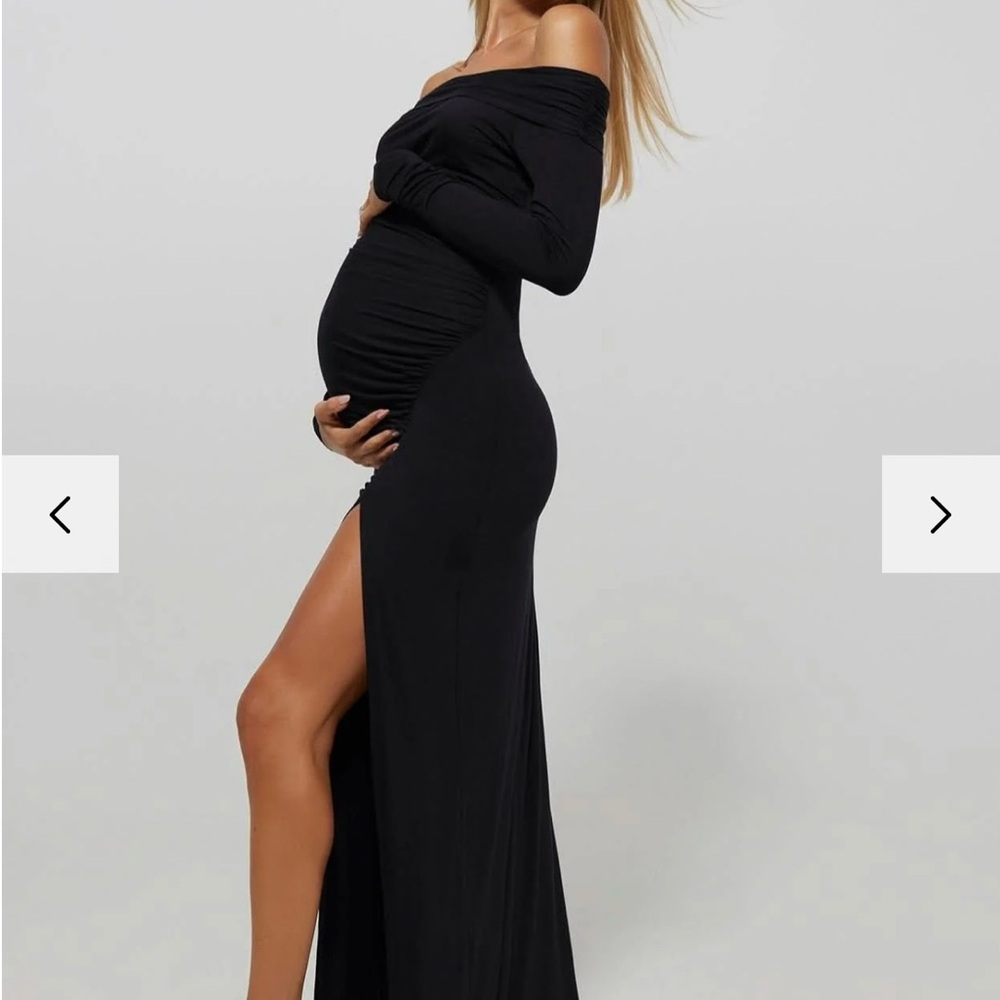 Bumpsuit Black Off-Shoulder Long Sleeve Maternity Gown